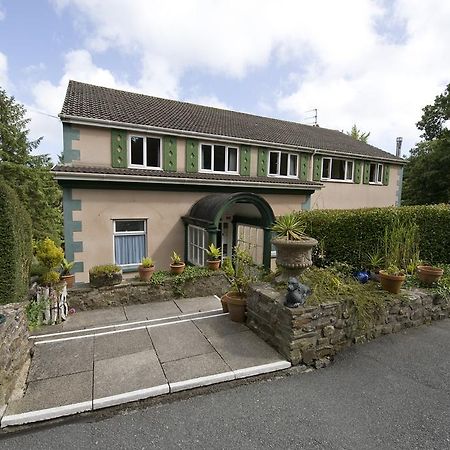 Cwmwennol Country House 손더스풋 외부 사진