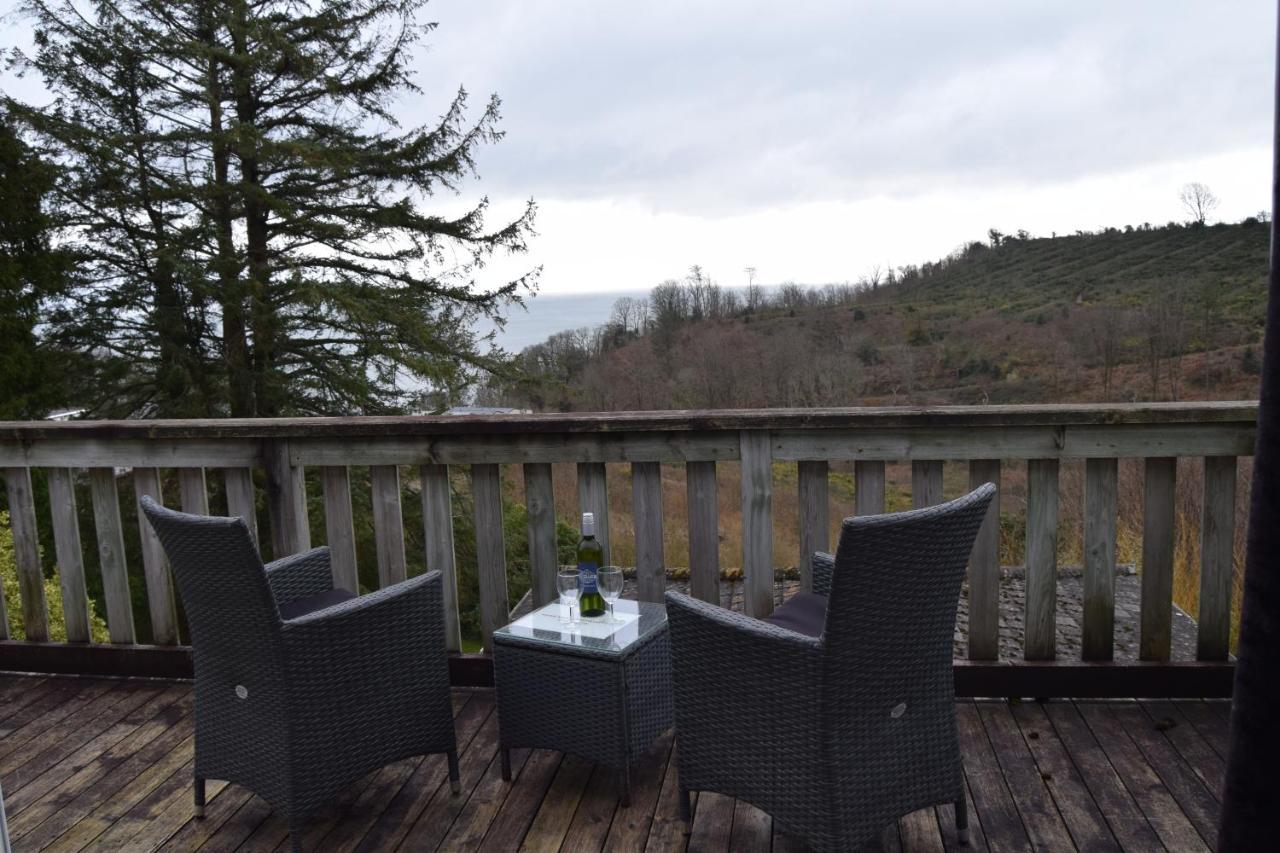 Cwmwennol Country House 손더스풋 외부 사진