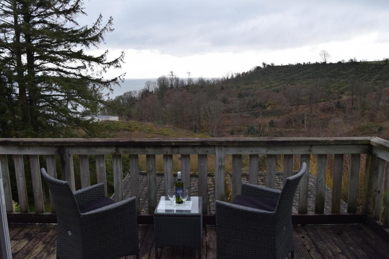 Cwmwennol Country House 손더스풋 외부 사진