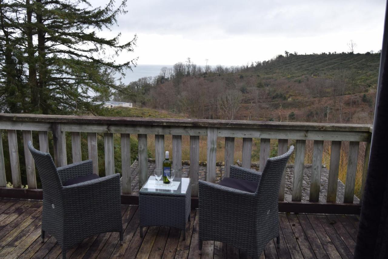 Cwmwennol Country House 손더스풋 외부 사진