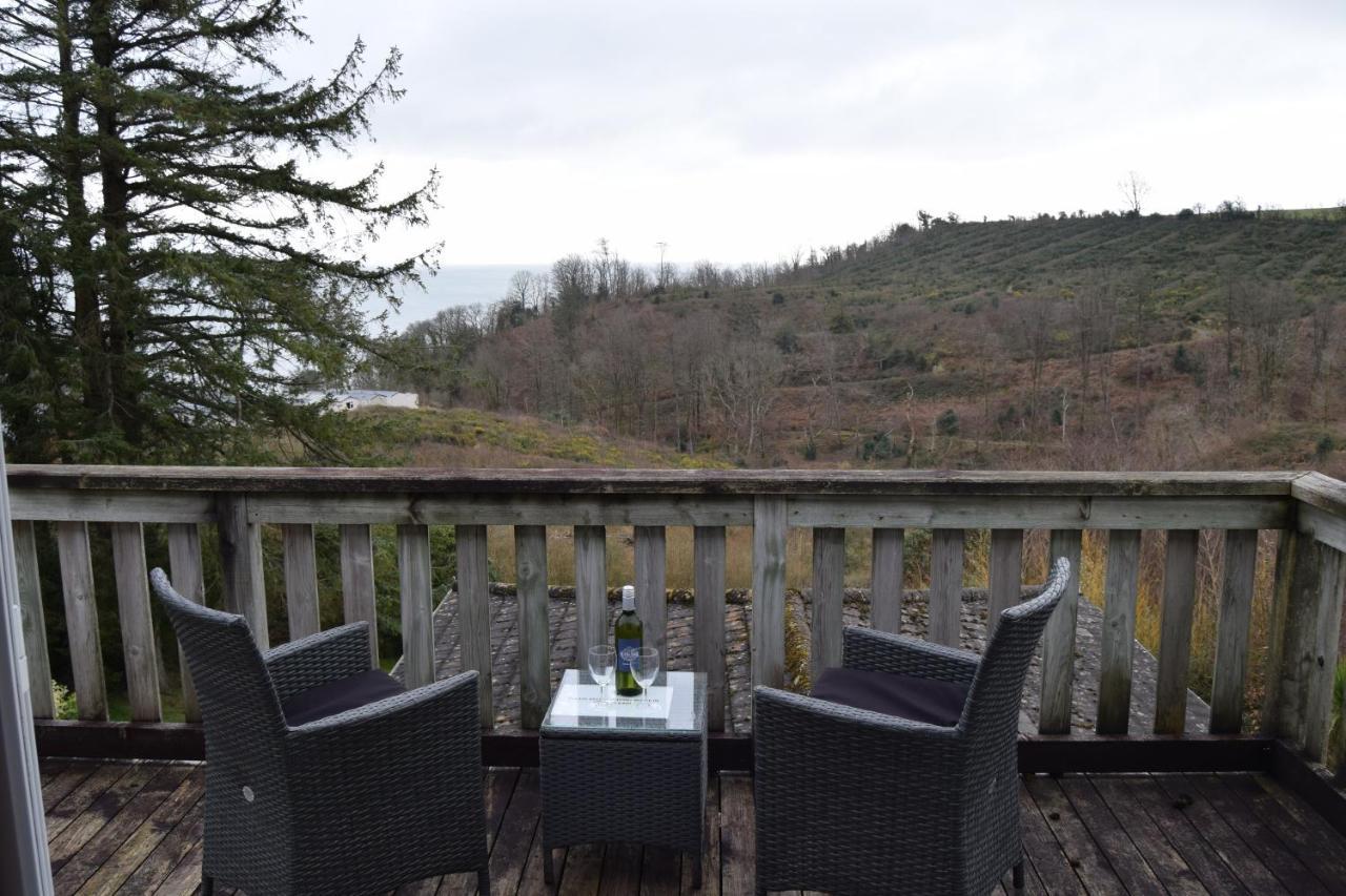 Cwmwennol Country House 손더스풋 외부 사진