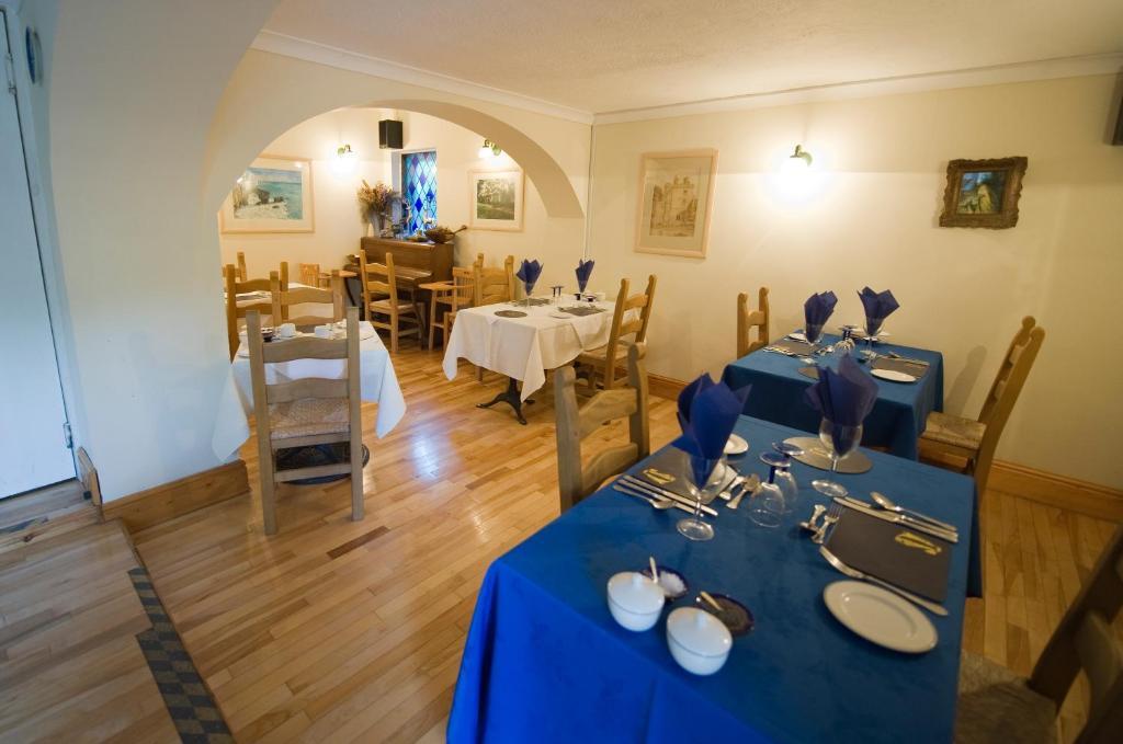 Cwmwennol Country House 손더스풋 외부 사진